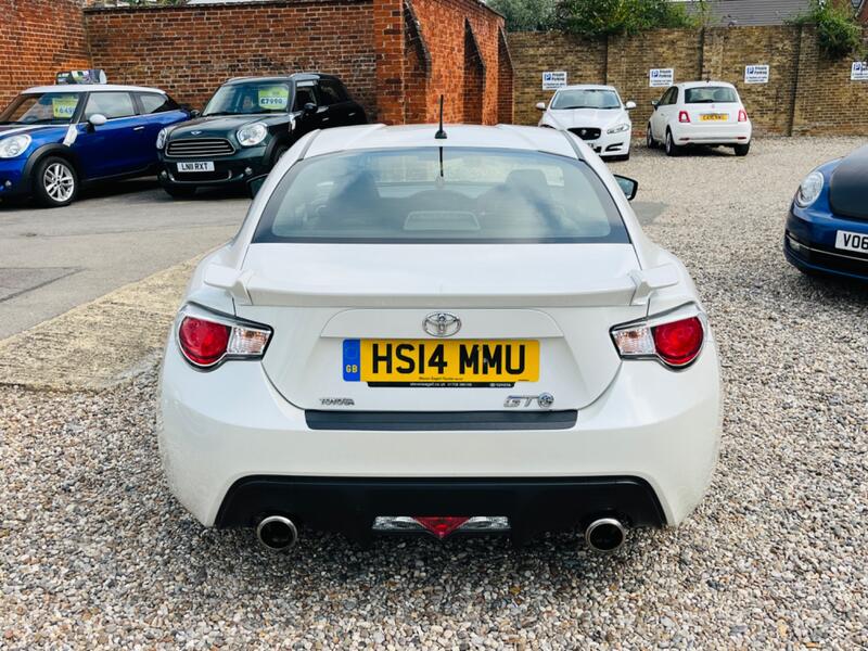 TOYOTA GT86