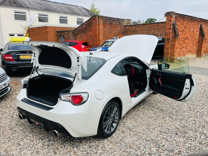 TOYOTA GT86