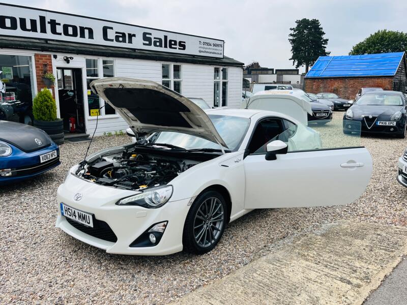 TOYOTA GT86