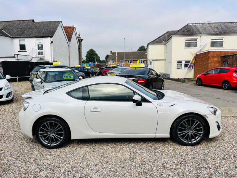 TOYOTA GT86