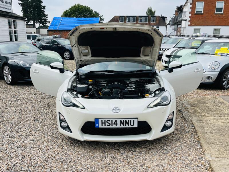TOYOTA GT86