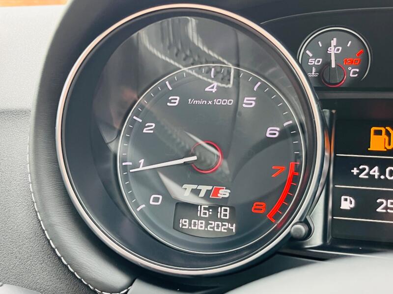 AUDI TTS