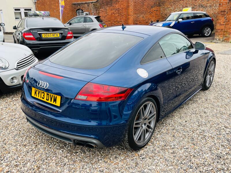 AUDI TTS