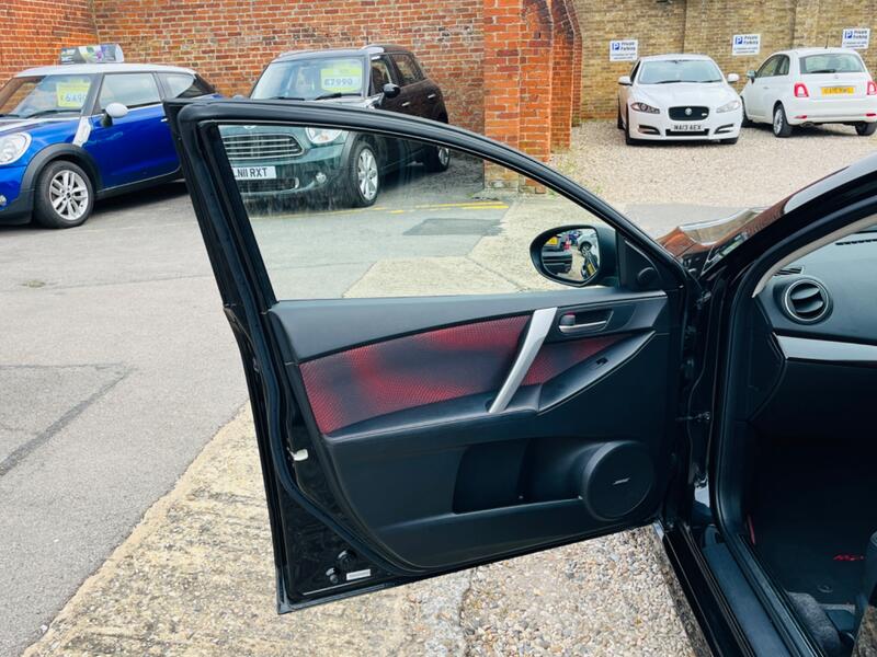 MAZDA MAZDA3