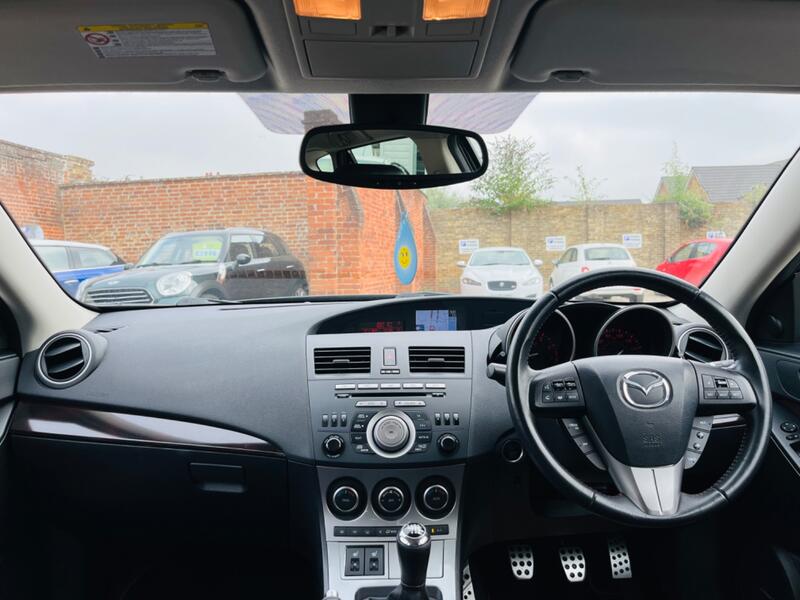 MAZDA MAZDA3