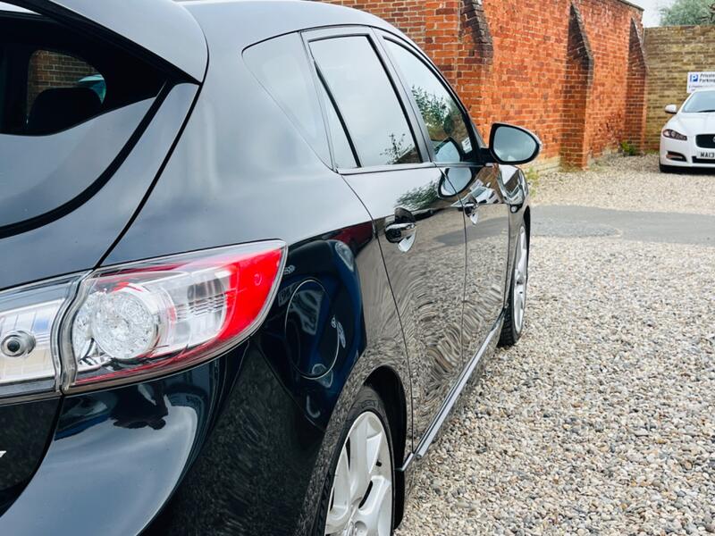 MAZDA MAZDA3