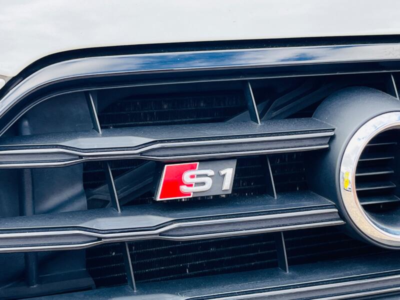 AUDI S1