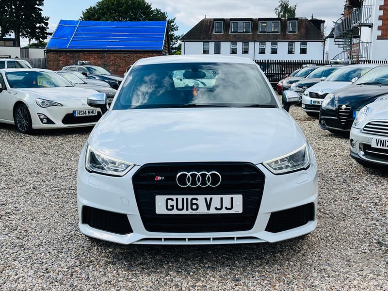 AUDI S1