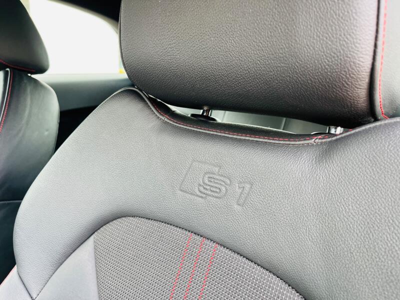 AUDI S1