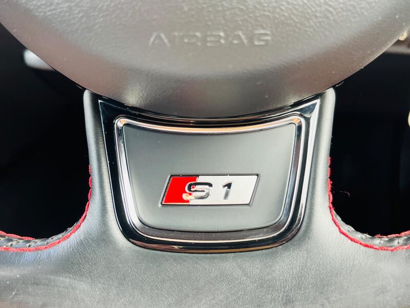 AUDI S1