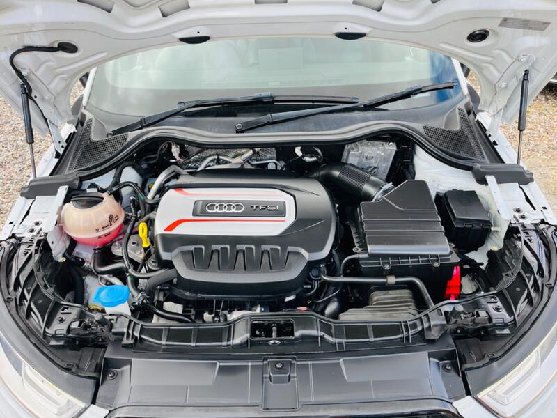 AUDI S1