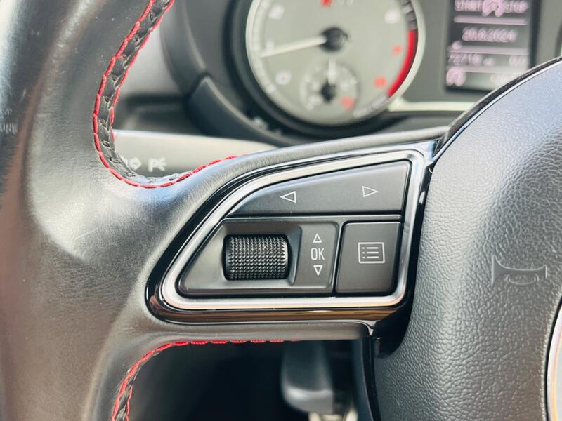 AUDI S1