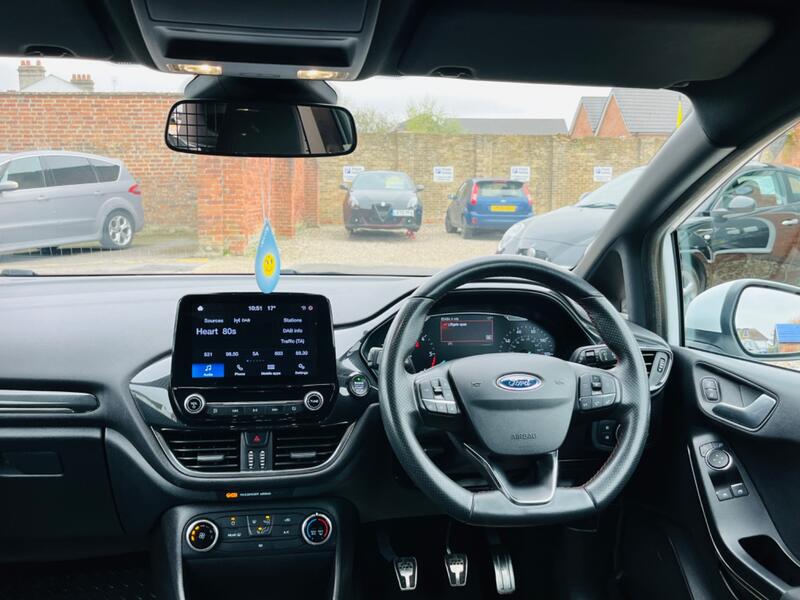 FORD FIESTA VAN