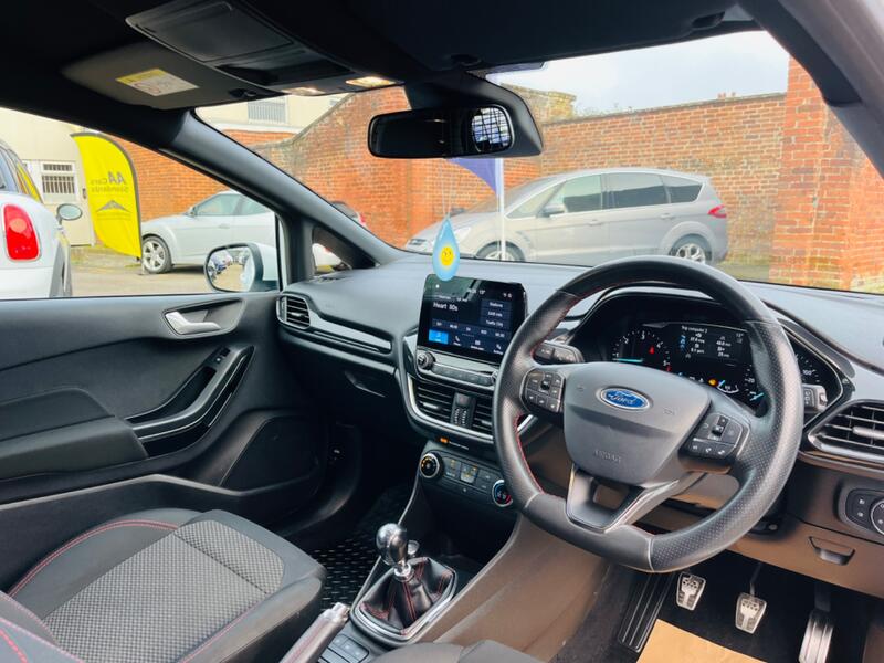 FORD FIESTA VAN