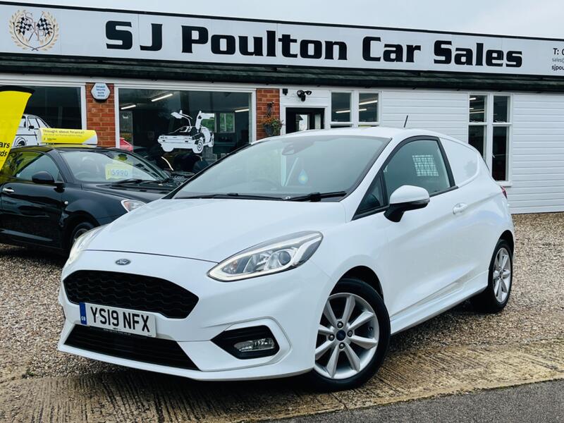 FORD FIESTA VAN