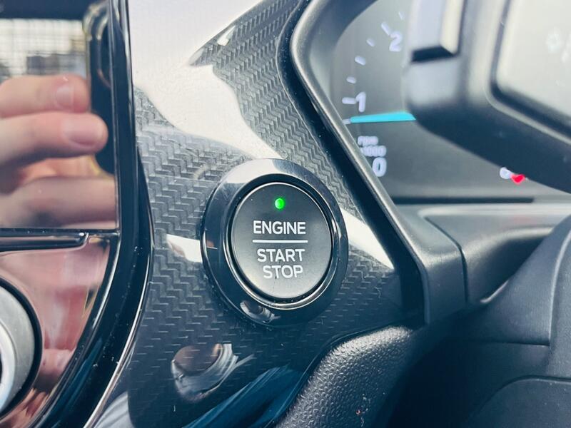 FORD FIESTA VAN