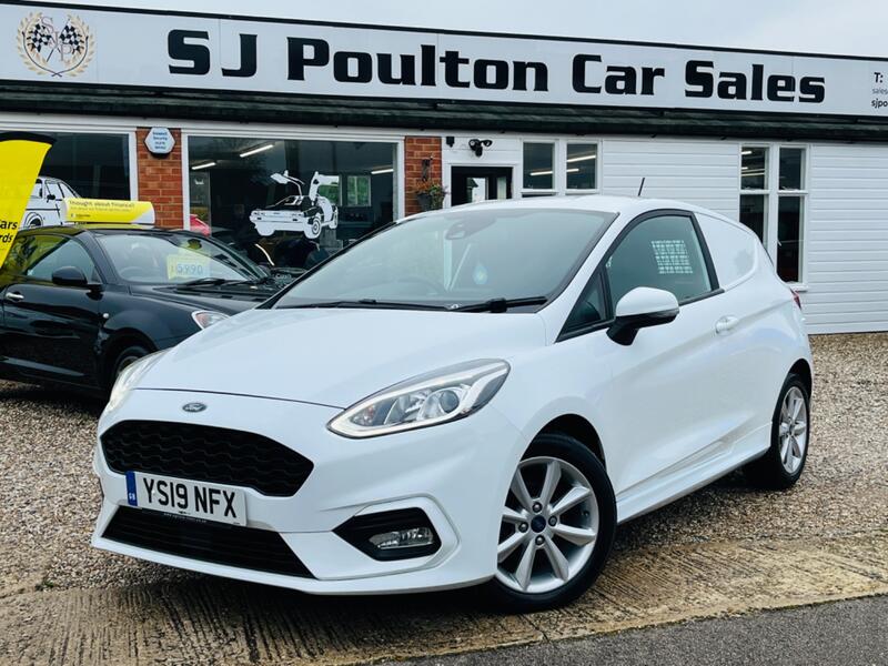 FORD FIESTA VAN