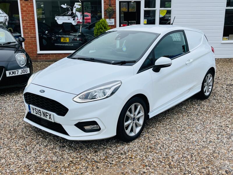 FORD FIESTA VAN
