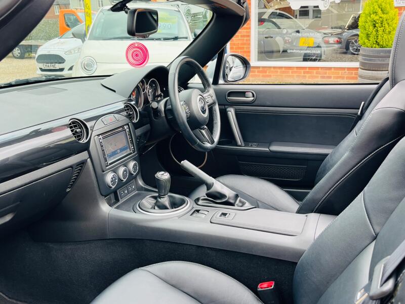 MAZDA MX-5