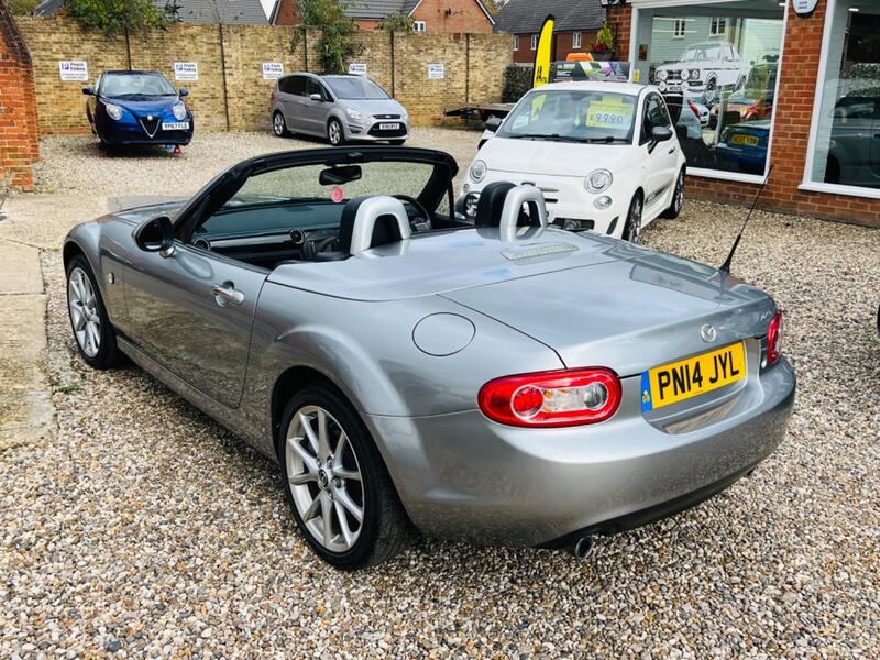 MAZDA MX-5