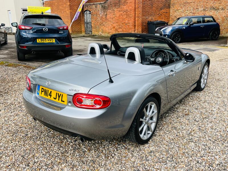 MAZDA MX-5