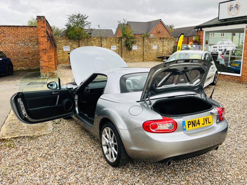 MAZDA MX-5