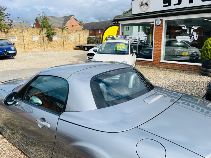 MAZDA MX-5