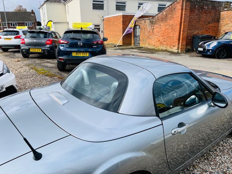 MAZDA MX-5