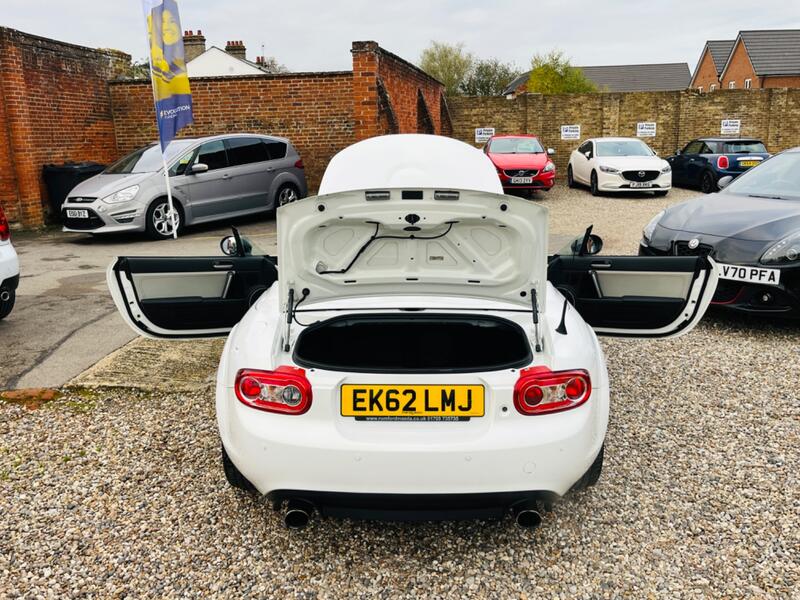 MAZDA MX-5