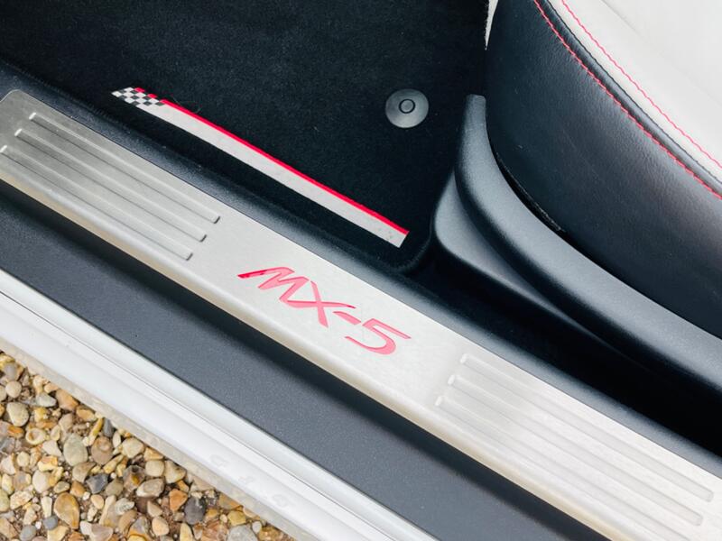 MAZDA MX-5