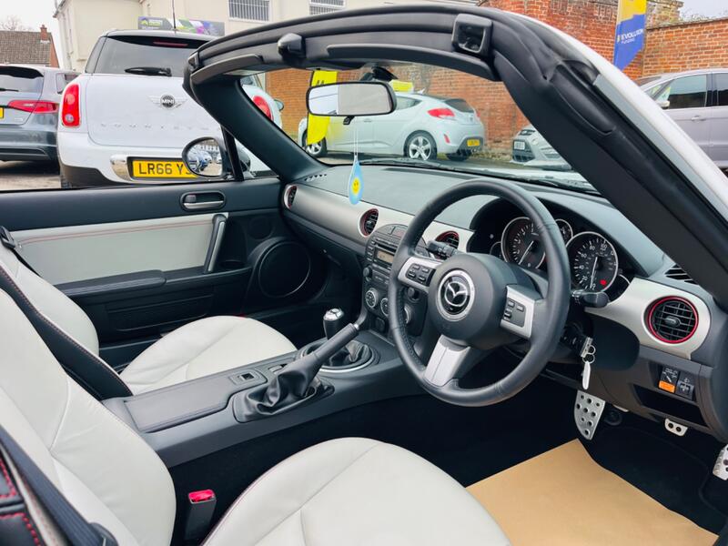 MAZDA MX-5