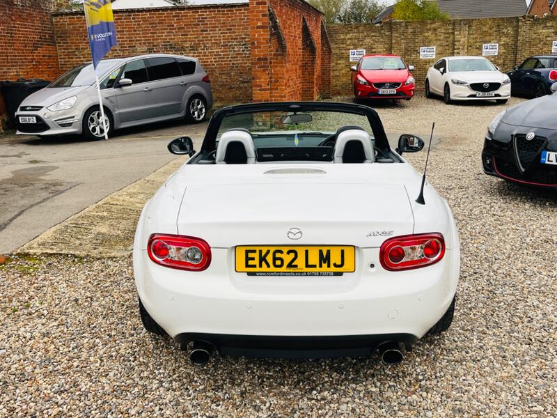 MAZDA MX-5