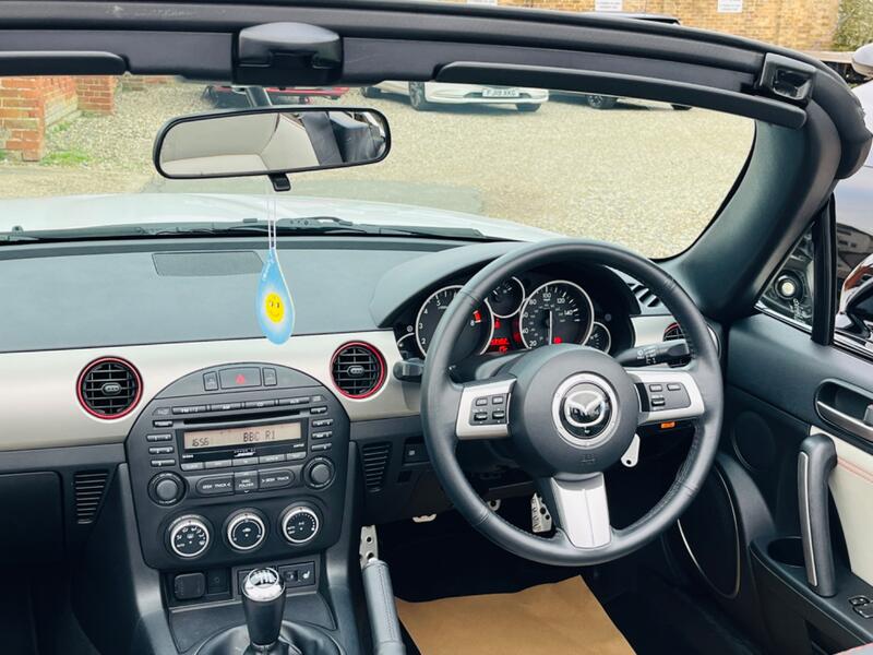 MAZDA MX-5