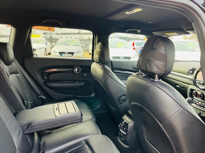 MINI CLUBMAN