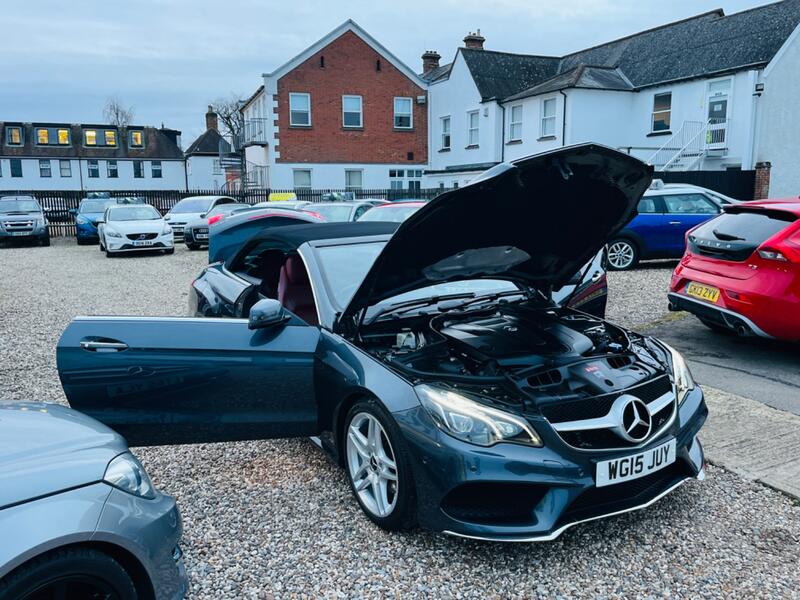 MERCEDES-BENZ E CLASS