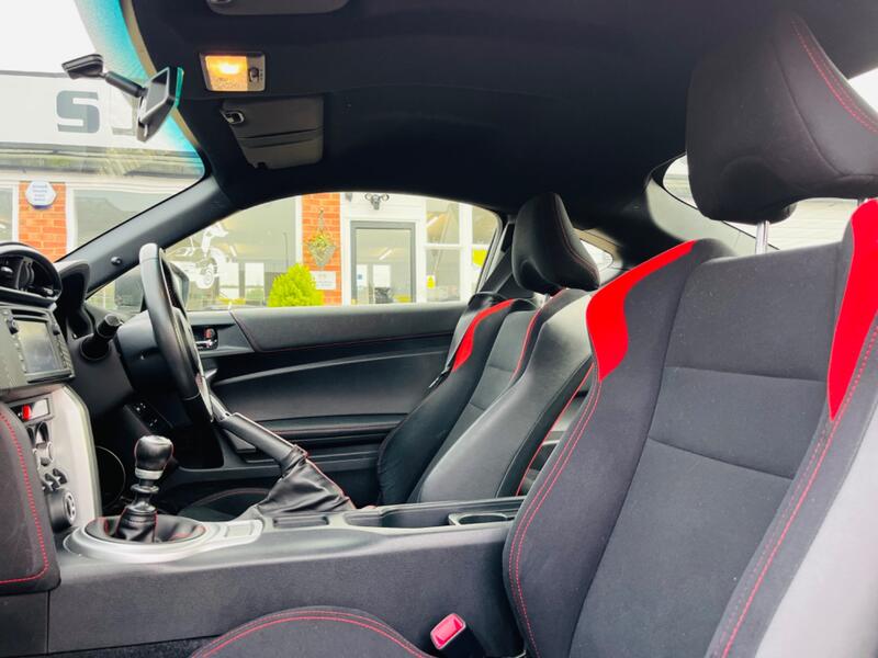 TOYOTA GT86