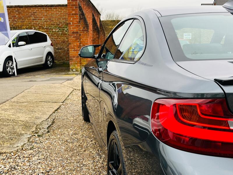 BMW 2 SERIES