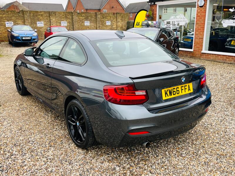 BMW 2 SERIES