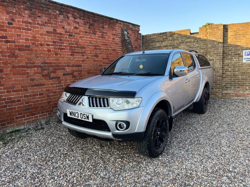 MITSUBISHI L200 2.5 DI-D Warrior