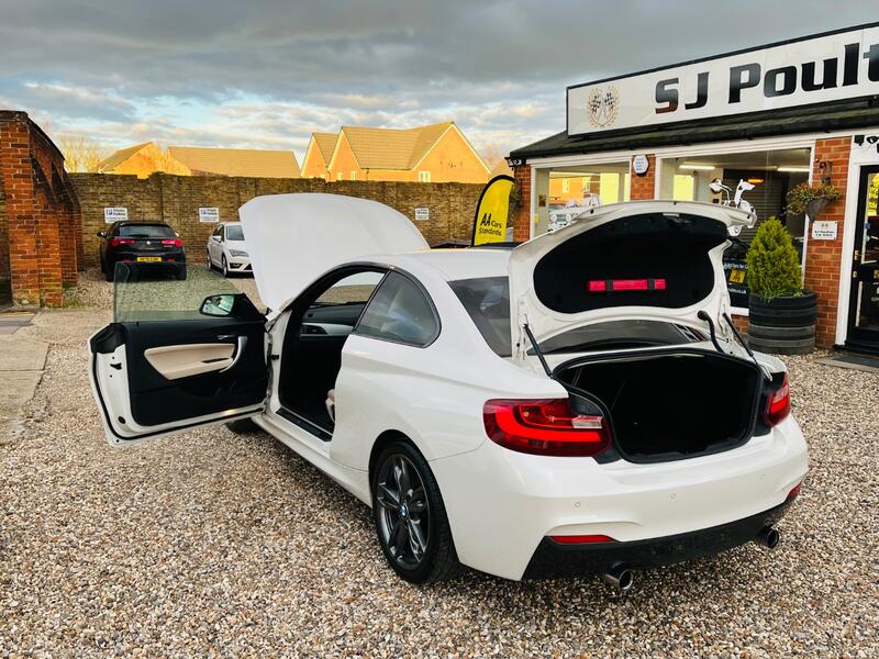 BMW 2 SERIES
