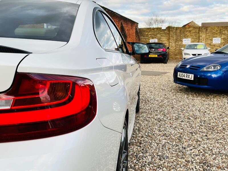 BMW 2 SERIES