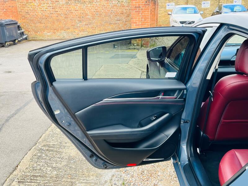 MAZDA MAZDA6