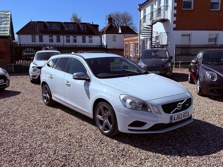 VOLVO V60 1.6 D2 R-Design