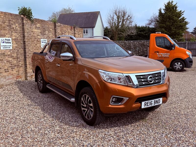 NISSAN NAVARA