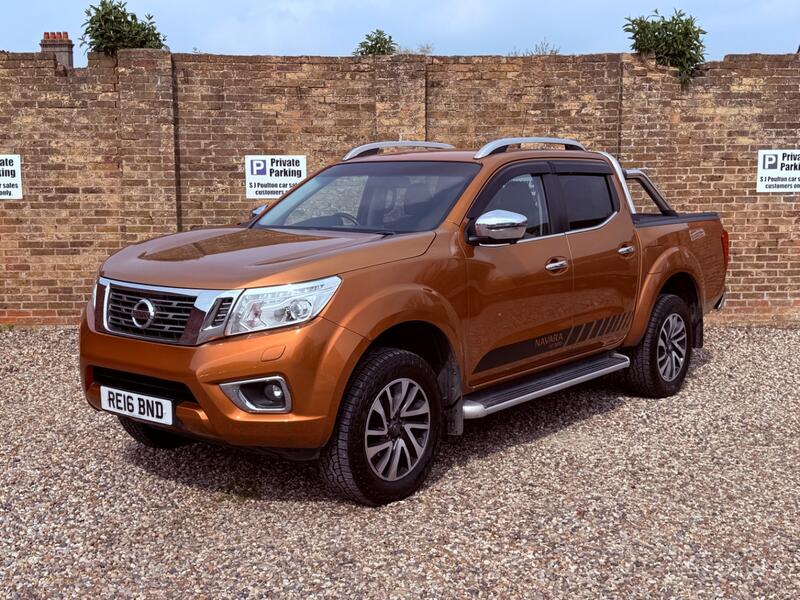 NISSAN NAVARA