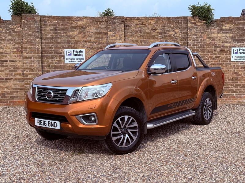 NISSAN NAVARA