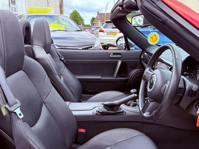 MAZDA MX-5
