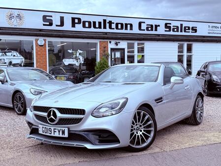 MERCEDES-BENZ SLC 1.6 SLC180 AMG Line